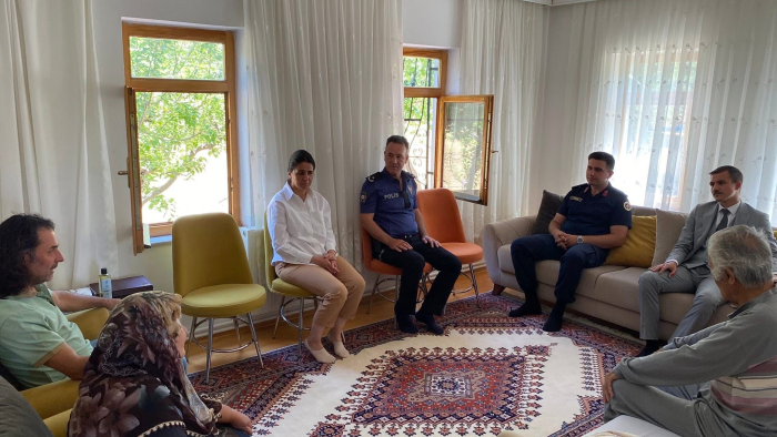 Kaymakam Gökçe gazilerle ve şehit yakınlarıyla buluştu