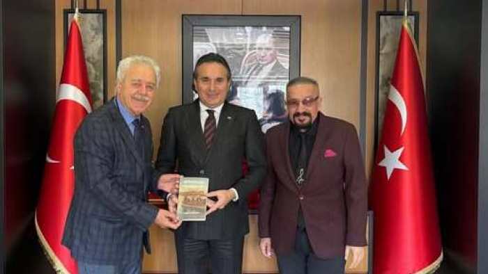 Bor Kaymakamını Makamında Ziyaret Ettiler..